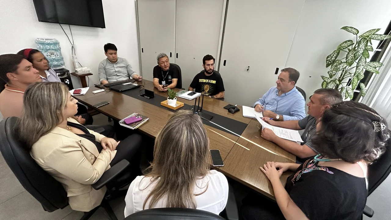 Secretaria de Urbanismo realiza reunião com o SPU