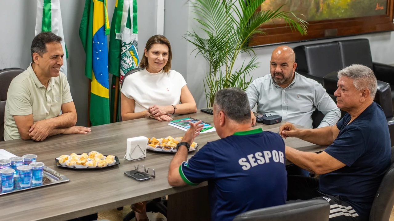 Secretário de Estado do Esporte visita Paranaguá e anuncia centro paralímpico