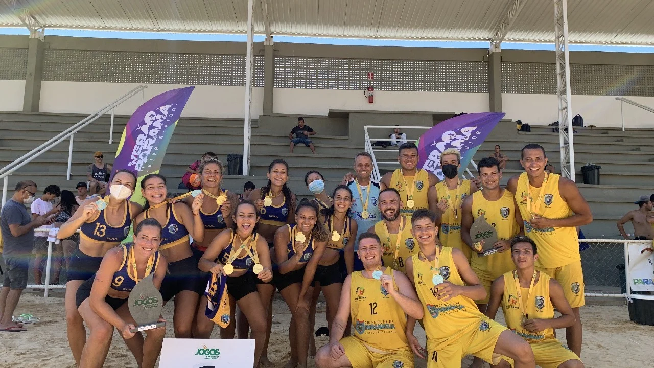 Com dobradinha no pódio, equipes da AHPA/SESPOR conquistam ouro durante o Circuito Paranaense de Handebol de Areia
