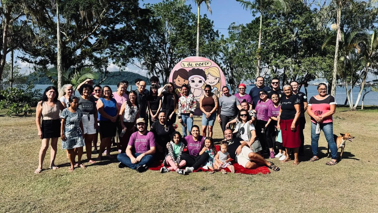 Ações nas ilhas de Paranaguá levam conscientização e apoio no combate à violência contra a mulher