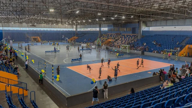 Copa Paranaguá de Handebol 2025 movimenta Arena Albertina Salmon neste domingo