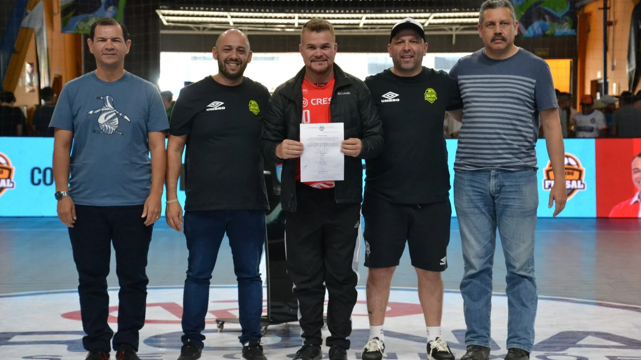 Copa Mundo do Futsal: Prefeito Marcelo Roque assina renovação para realização do evento em 2024