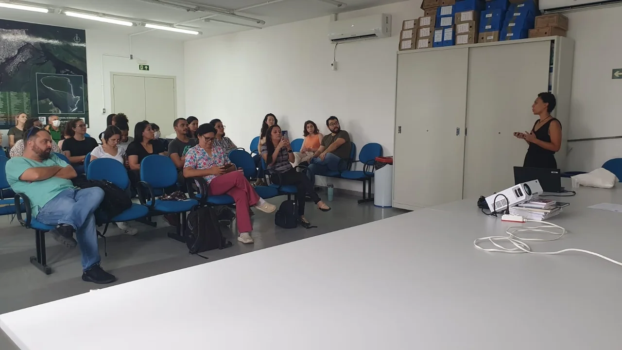 Meningite é tema de capacitação para médicos atuantes nas unidades de saúde de Paranaguá
