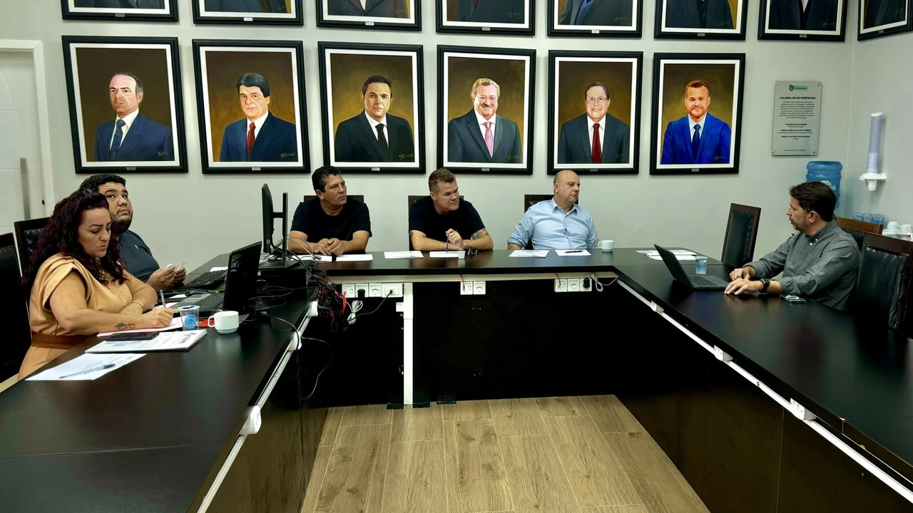 Prefeitos do Litoral reunidos em Paranaguá