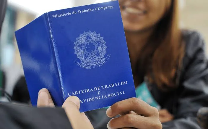 Paranaguá salta de 93.ª e ocupa 15.ª colocação em geração de empregos no Paraná