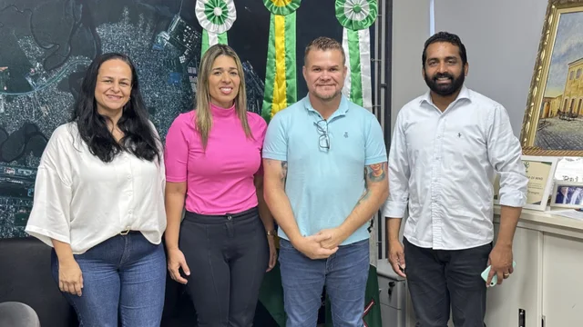 Prefeitura de Paranaguá realiza repasse para o Centro de Convivência para Pessoa Idosa de Pietà