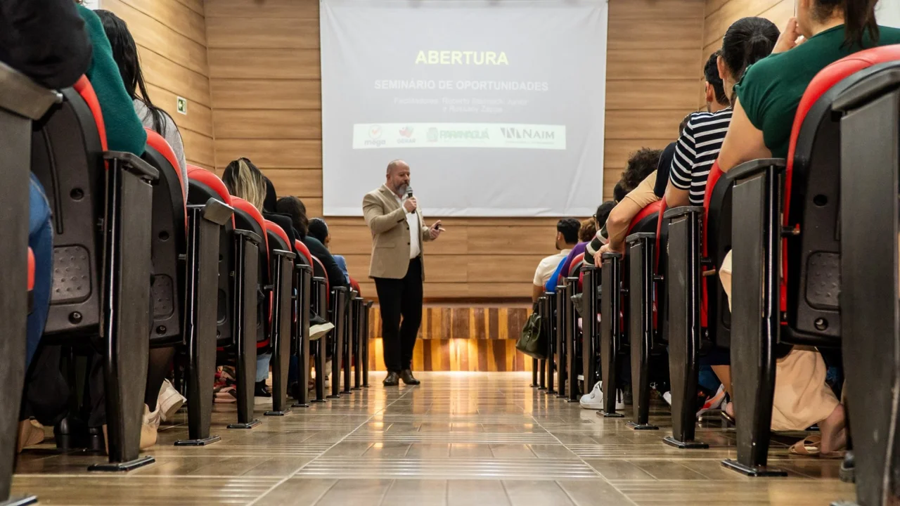 Empreendedores iniciam ciclo de formação voltado à criação e gestão de negócios