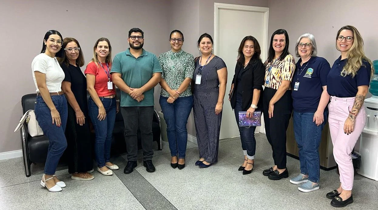 Paranaguá visita São José dos Pinhais para fortalecer atendimento à população em situação de rua