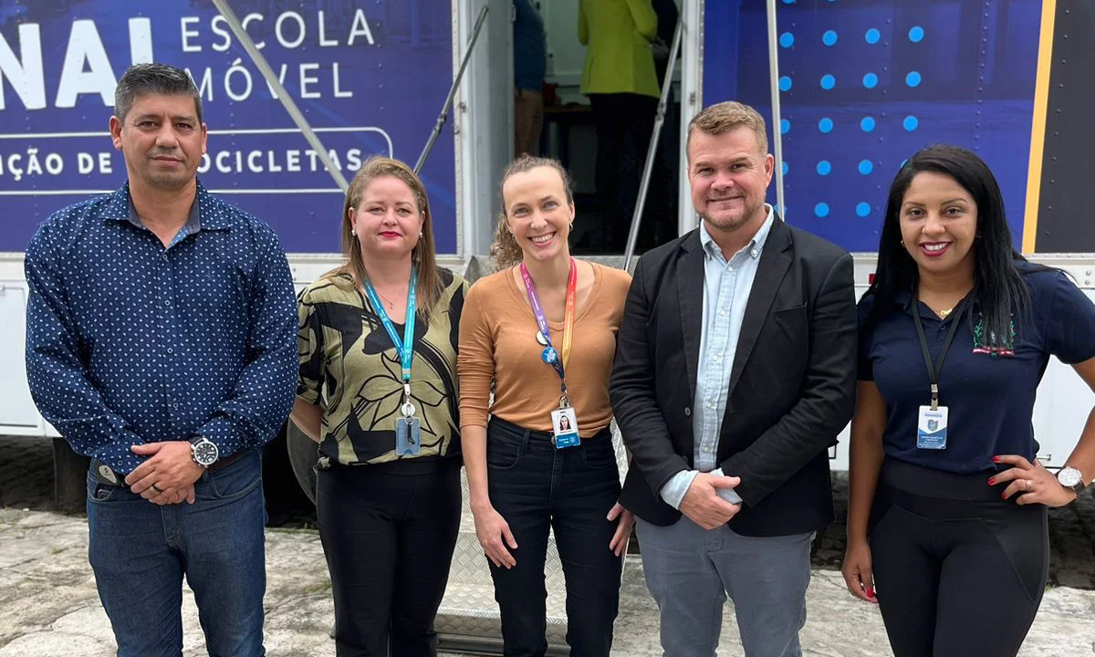 Prefeitura promove dois novos cursos de qualificação profissional com a Escola Móvel
